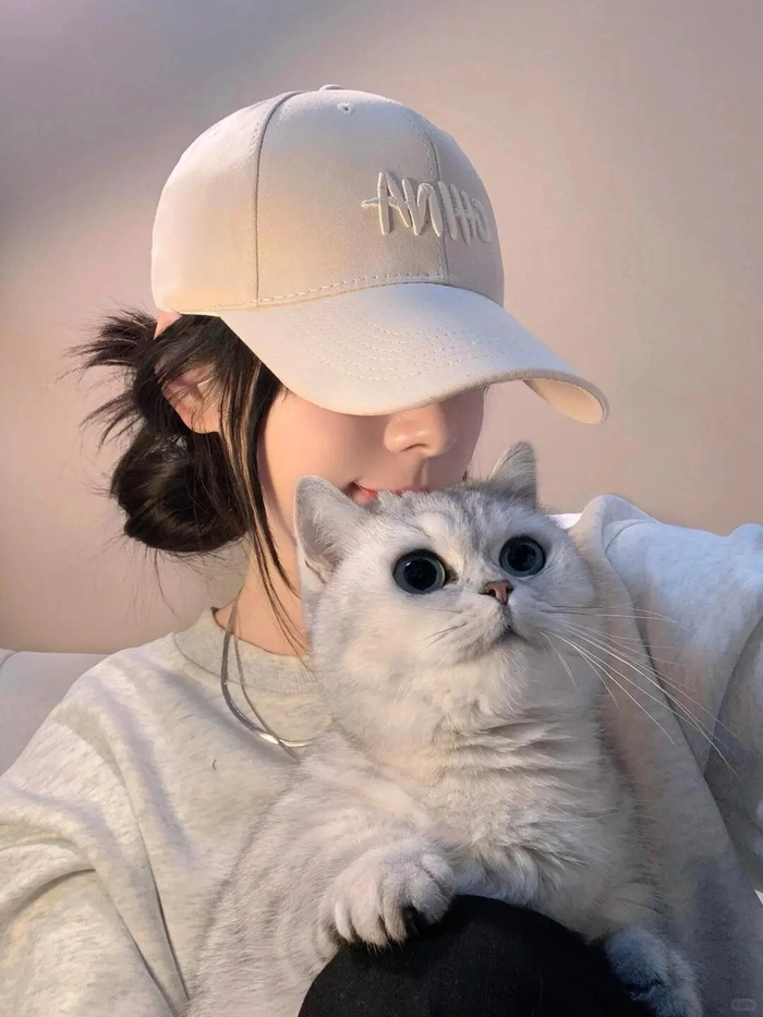 Avatar ảnh gái xinh che mặt phong cách hiện đại