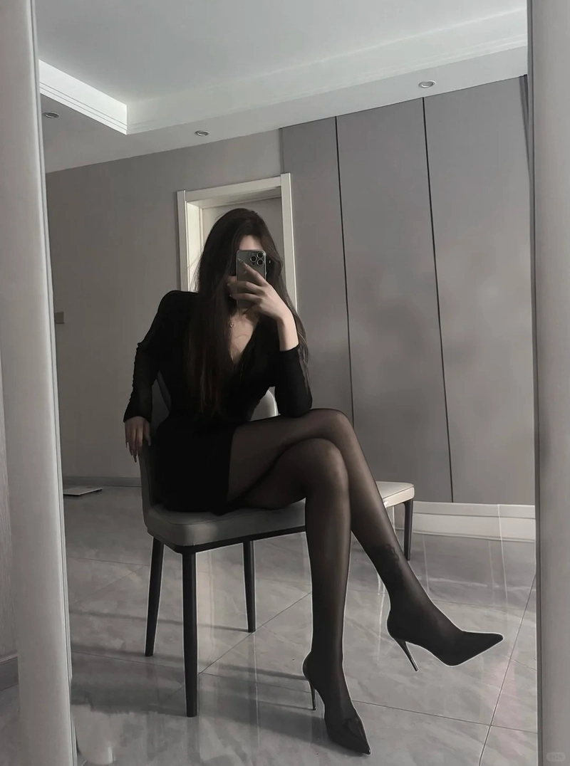 Gái xinh Trung Quốc chân dài tự nhiên