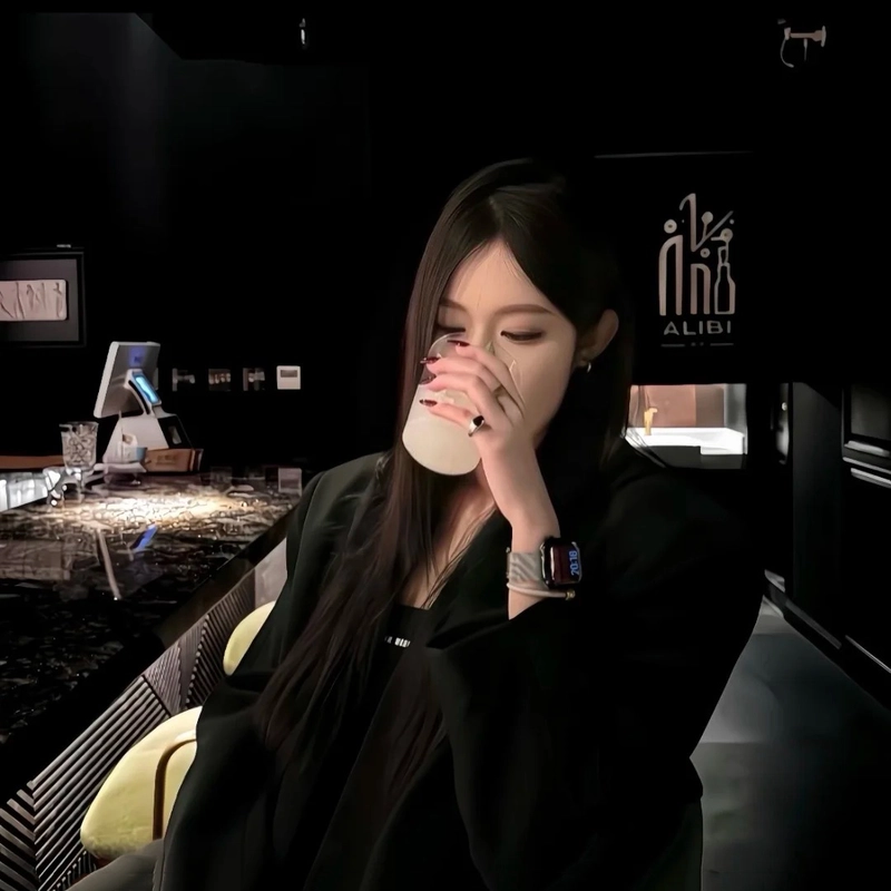 Ảnh avatar đẹp gái xinh nổi bật