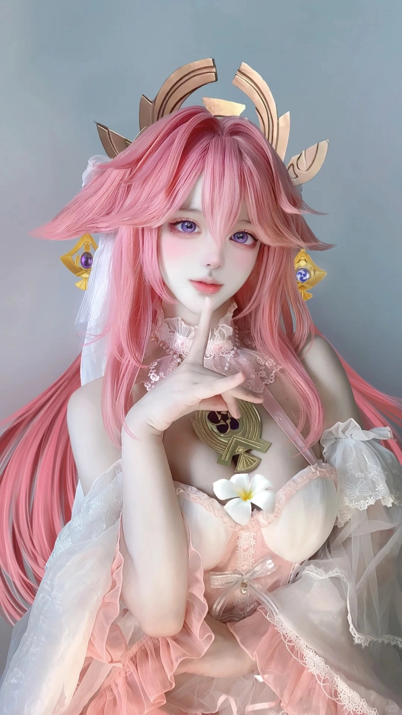 Ảnh cos Genshin Impact kiểu quyến rũ