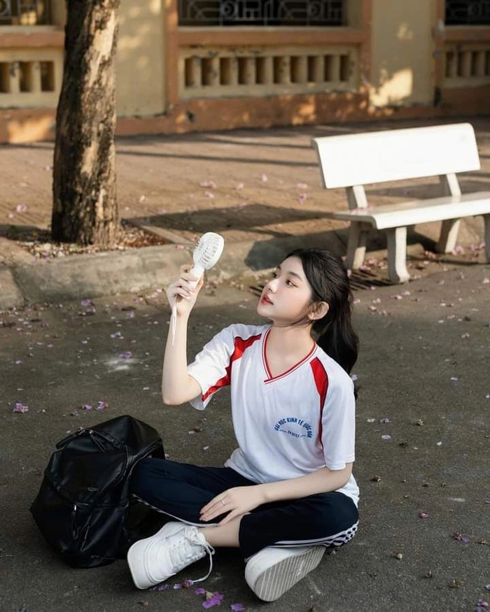 Ảnh gái xinh đại học năng lượng