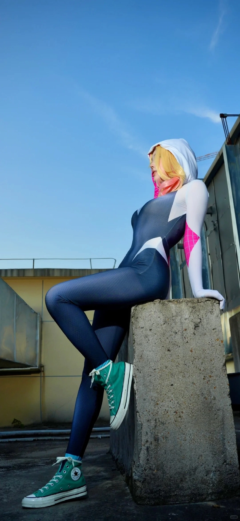 Ảnh hot girl cosplay Người Nhện hút mắt