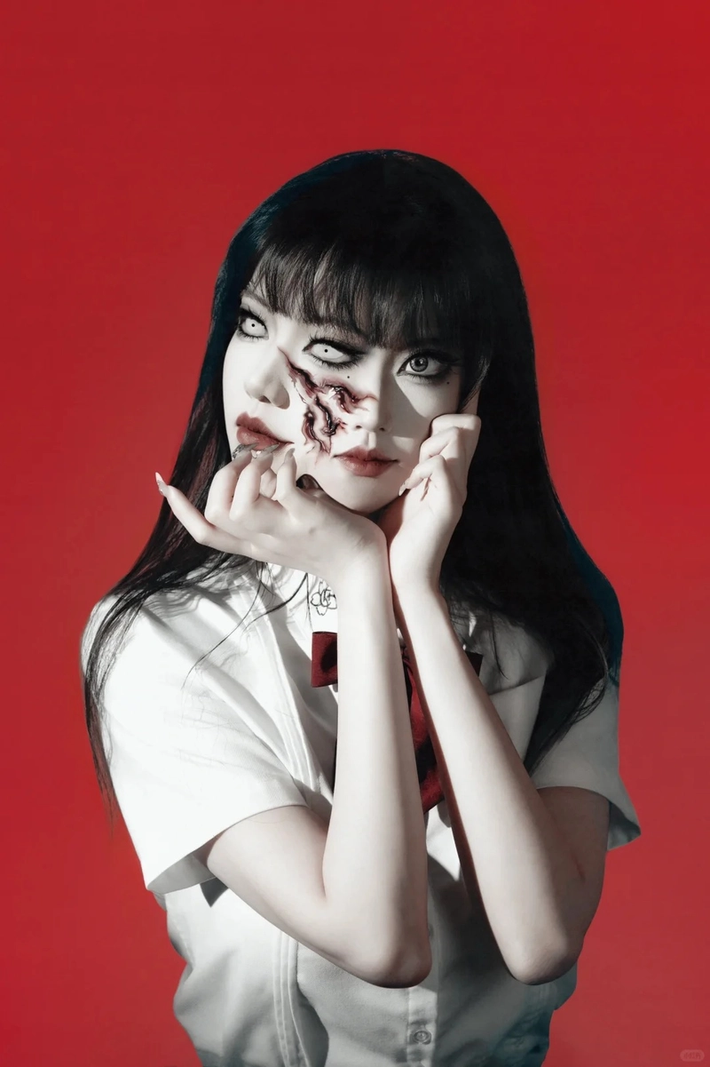 Cosplay ma nữ của hot girl xinh đẹp