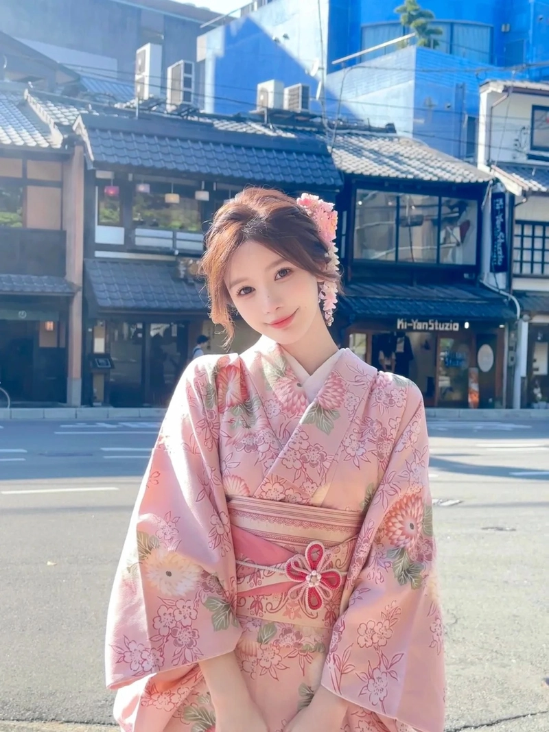 Gái xinh Nhật Bản mặc kimono đẹp dịu dàng