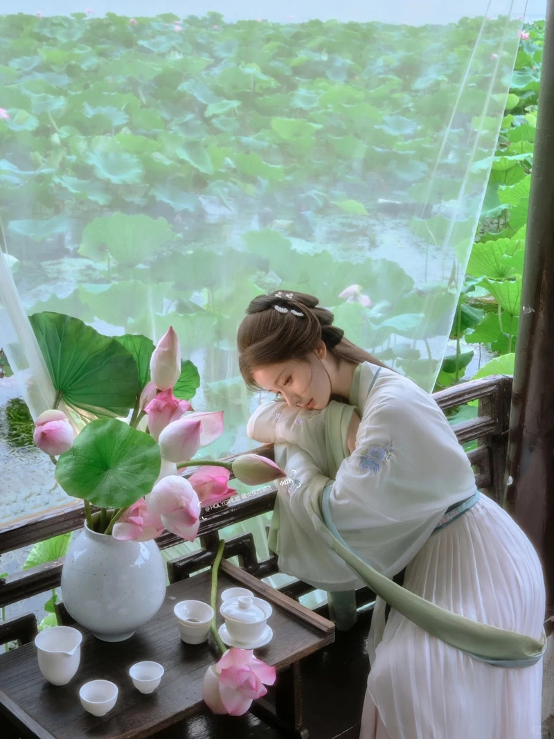 Gái xinh Trung Quốc cổ trang hấp dẫn