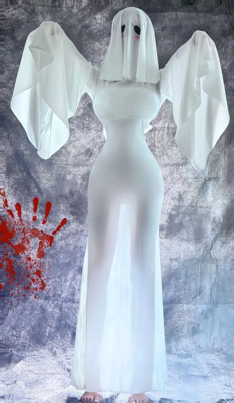 Gái xinh cosplay con ma dáng đẹp