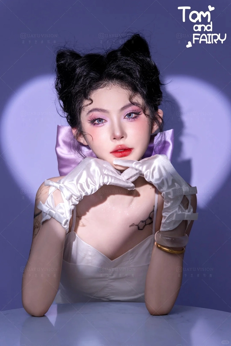 Gái xinh cosplay mèo cute đầy cuốn hút