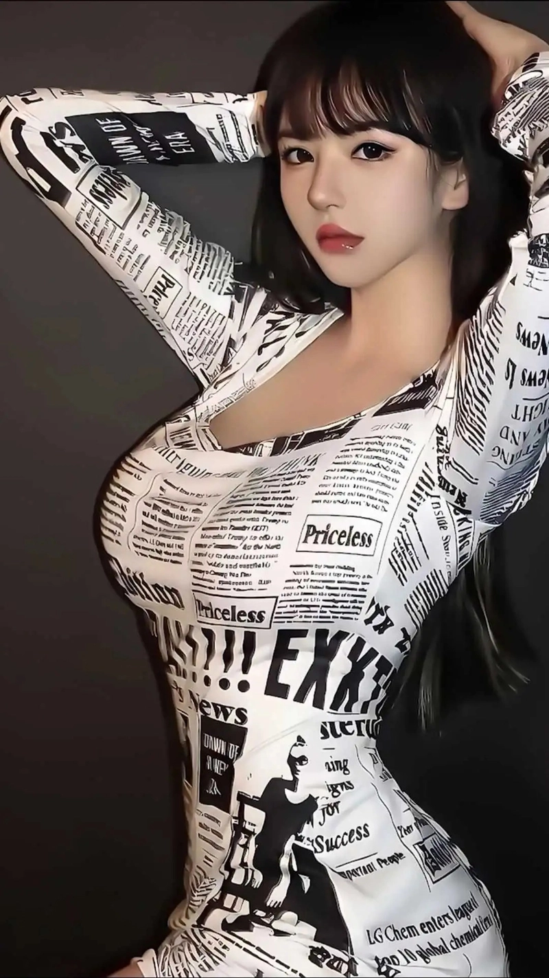 Gái xinh mặc váy body quyến rũ