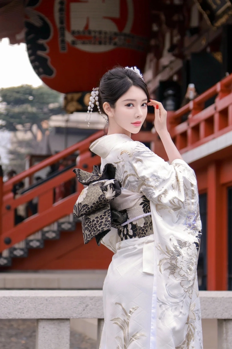 Hình ảnh gái xinh Nhật Bản phong cách Á Đông