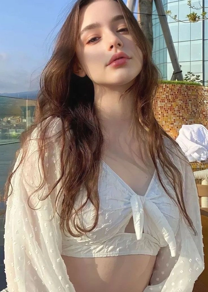 Hình ảnh gái xinh châu Âu thần thái quyến rũ