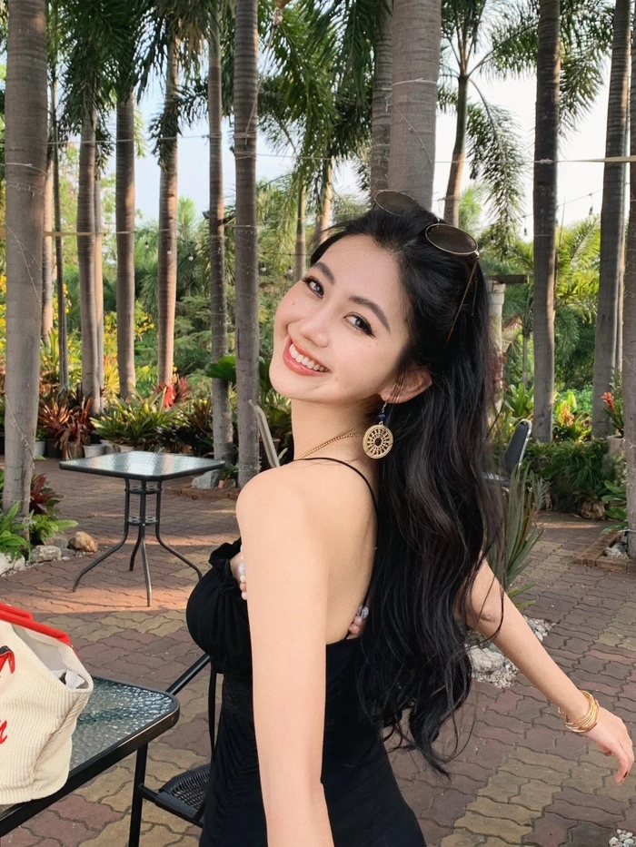 Hình gái xinh Thái Lan phong cách quyến rũ