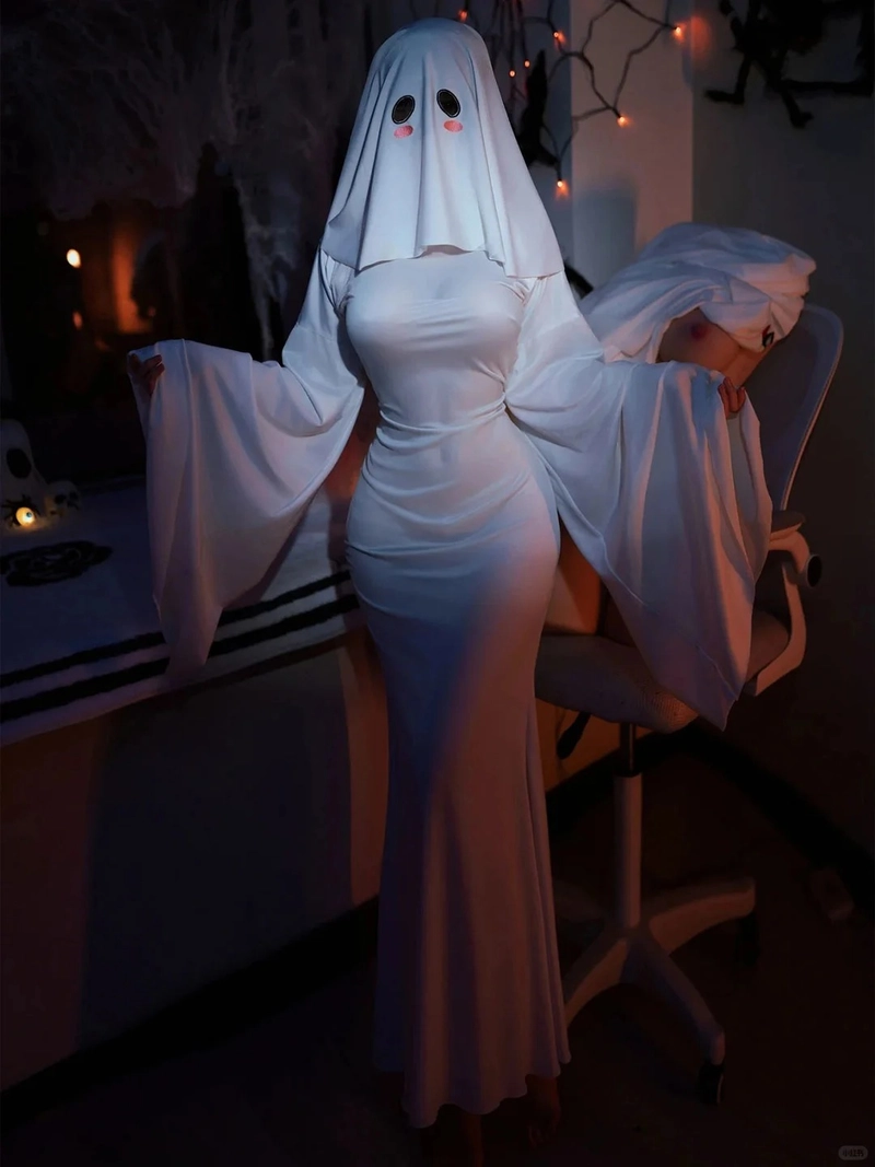 Hình ma nữ cosplay đẹp và quyến rũ