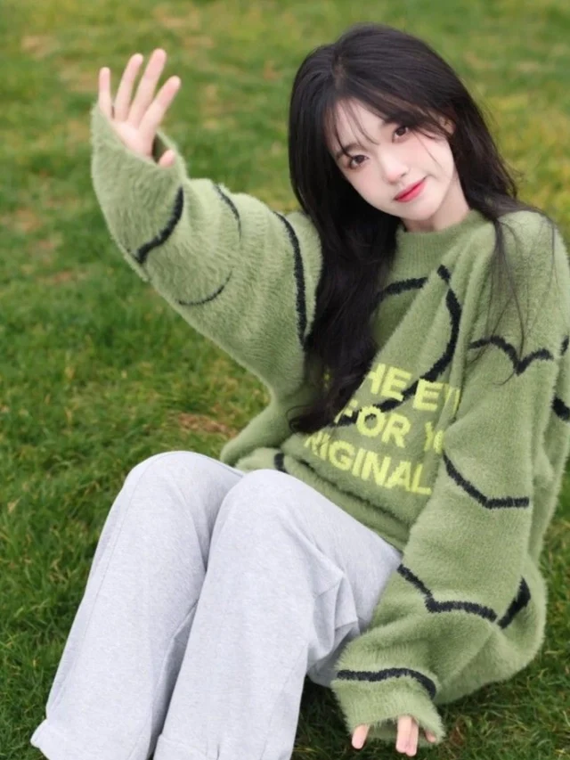 Ảnh gái xinh đại học phong cách cá tính