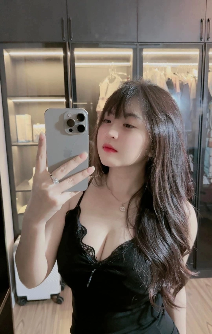 Ảnh gái Indonesia phong cách hiện đại