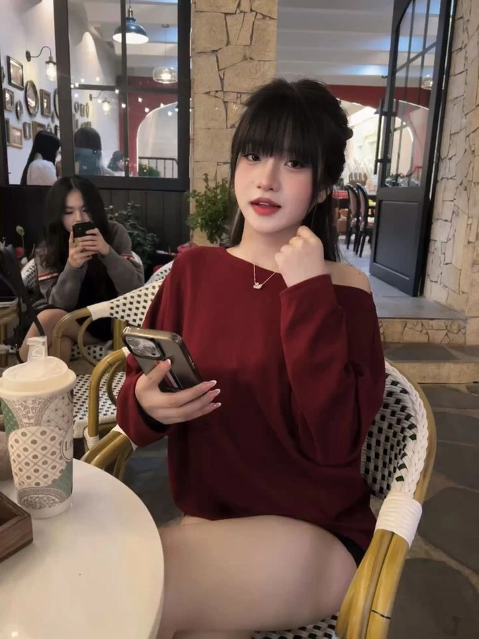 Ảnh gái xinh 2008 đeo kính