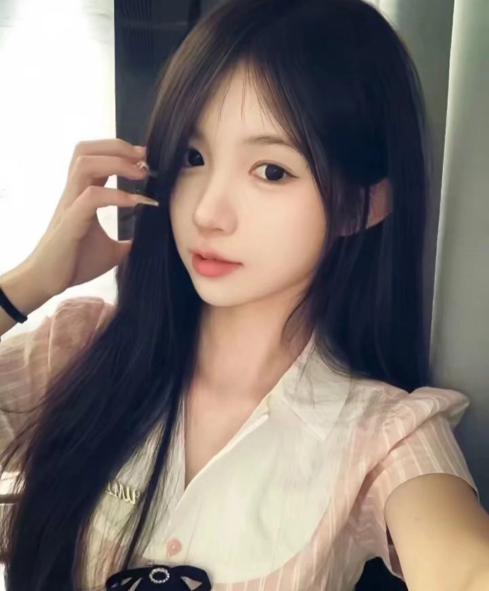 Ảnh gái xinh 2008 phong cách đơn giản