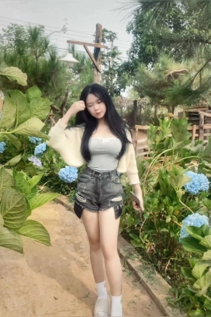 Ảnh gái xinh 2008 phong cách trẻ