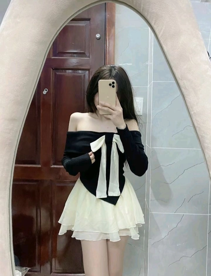 Ảnh gái xinh 2k10 học đường giản đơn