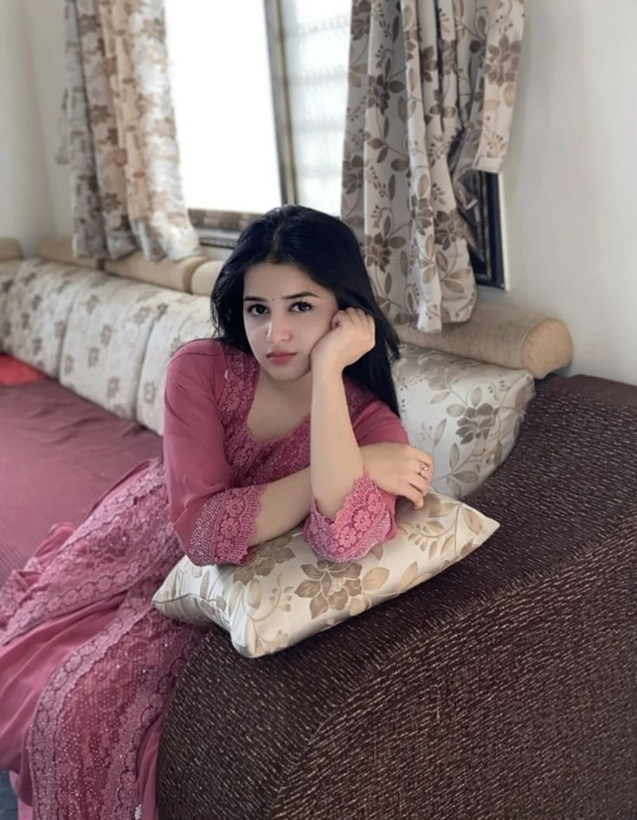 Ảnh gái xinh Ấn Độ hiện đại