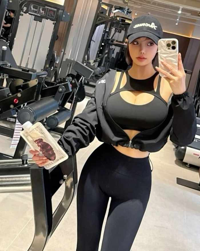 Ảnh gái xinh legging được yêu thích