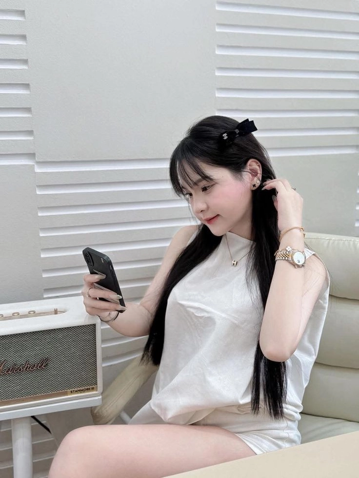 Ảnh gái xinh lớp 7 phong cách học đường