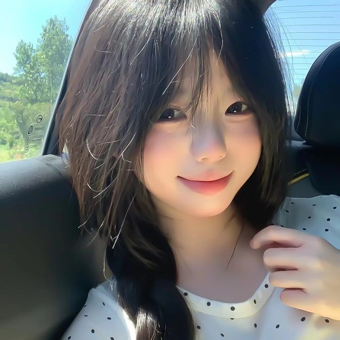 Ảnh gái xinh mặt mộc không son phấn