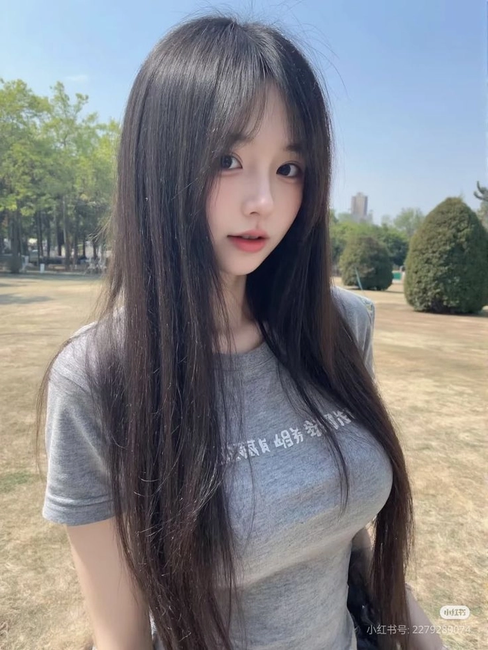 Ảnh gái xinh mặt mộc thuần khiết