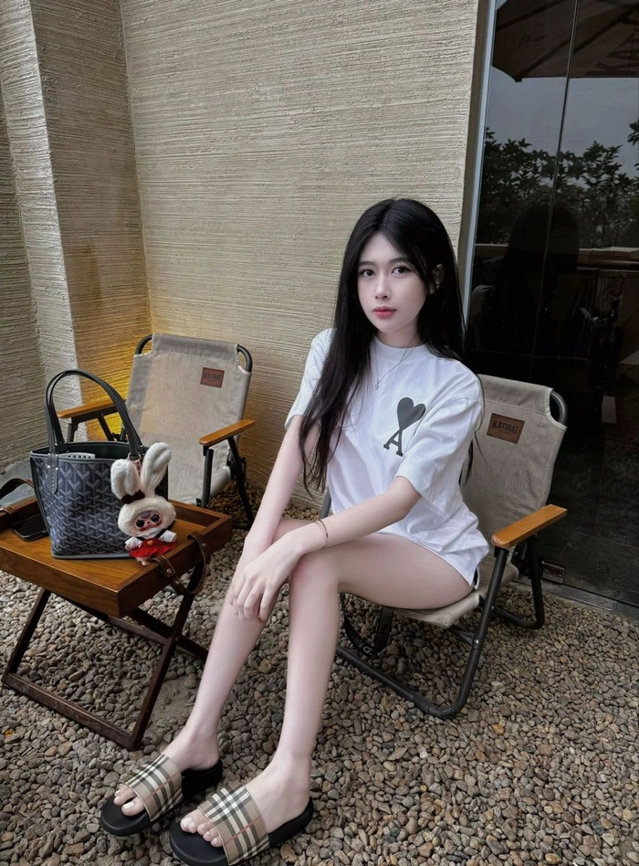 Ảnh học sinh cấp 2 nữ xinh