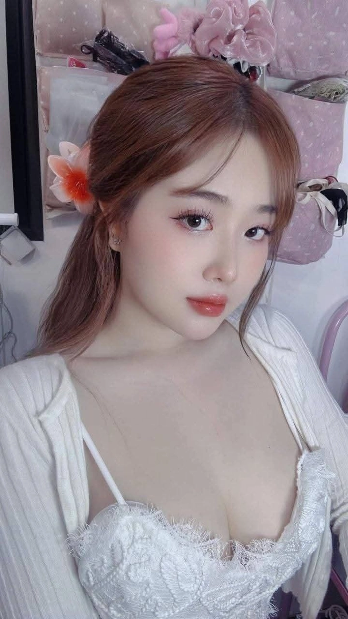 Gái đẹp Indonesia vibe hiện đại