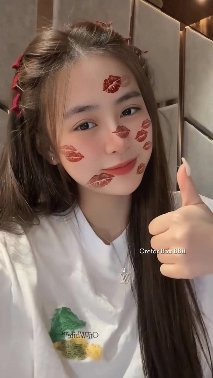 Gái xinh Indo thần thái tự tin