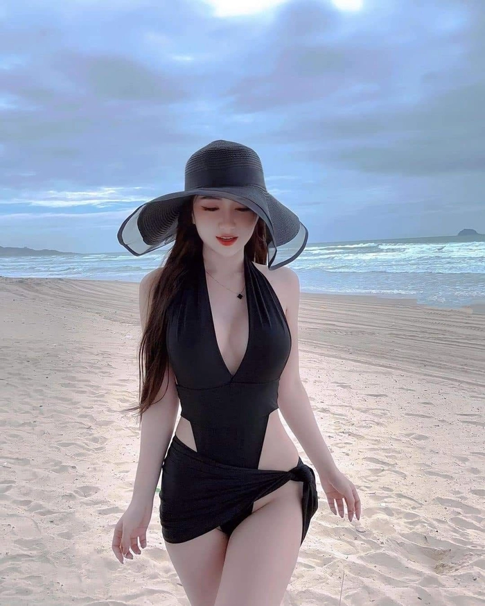 Gái xinh bodysuits phong cách năng động