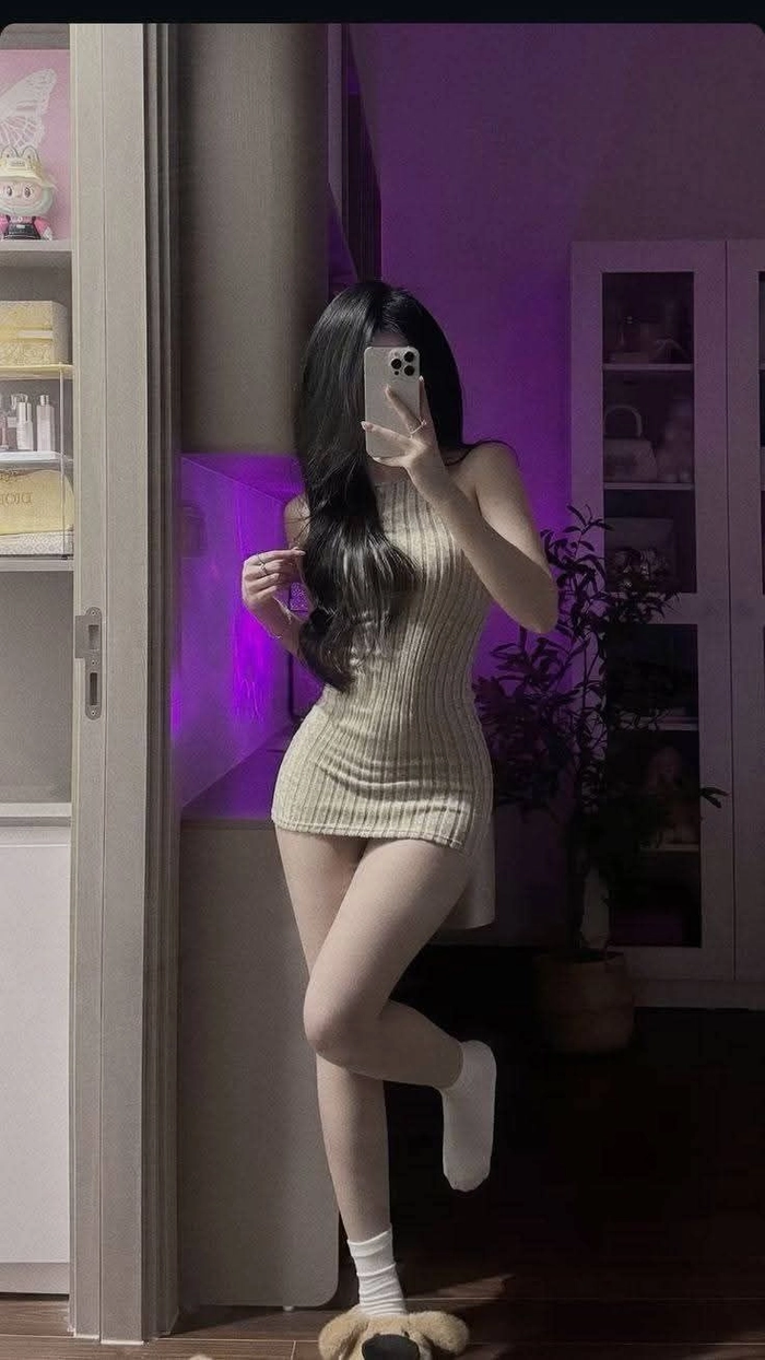 Gái xinh cấp 3 phong cách giản dị