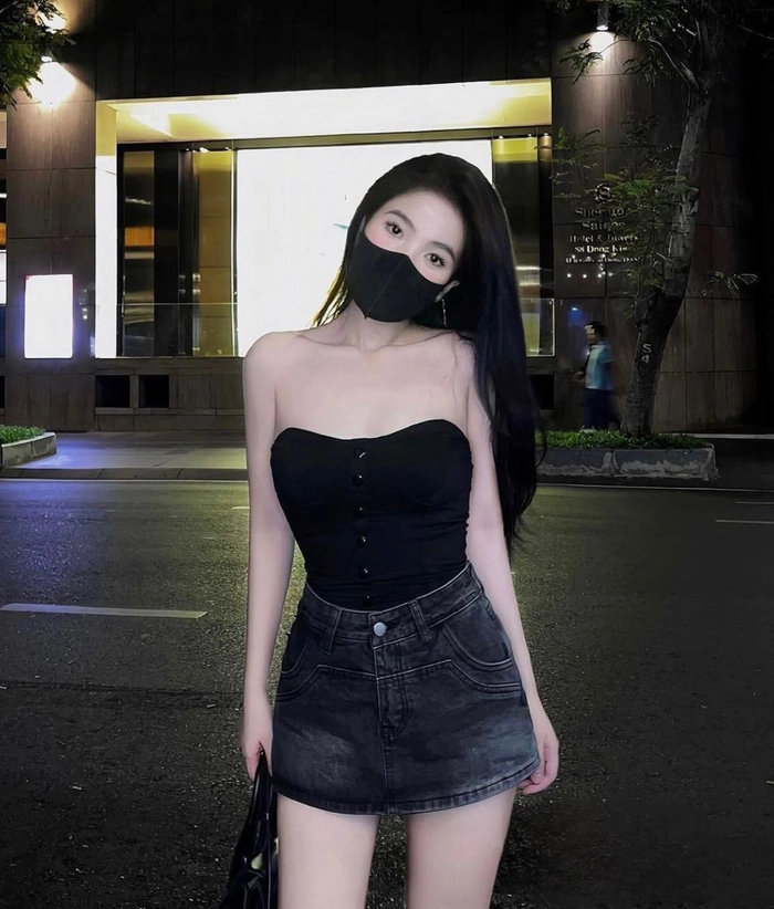 Gái xinh mặc quần ngắn phong cách năng lượng