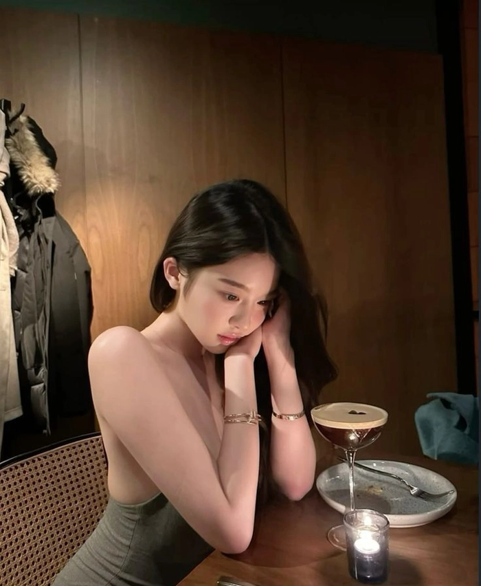 Gái xinh tóc dài đẹp nhìn không chán