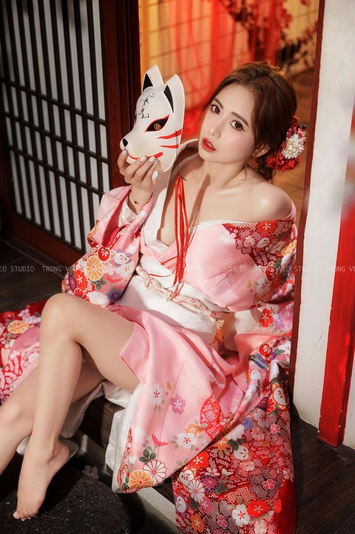 Girl mặc kimono phong cách truyền thống