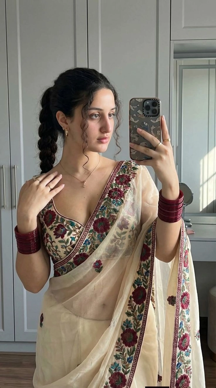 Hình ảnh gái Ấn Độ đẹp ấn tượng