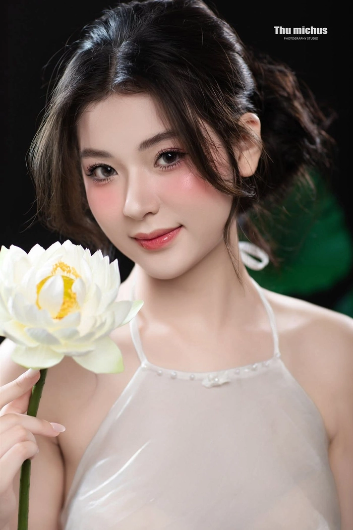 Hình ảnh gái thả rông nhẹ nhàng