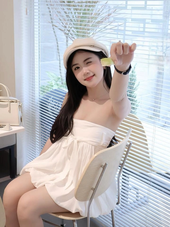 Hình ảnh gái xinh Việt Nam phong cách gợi cảm