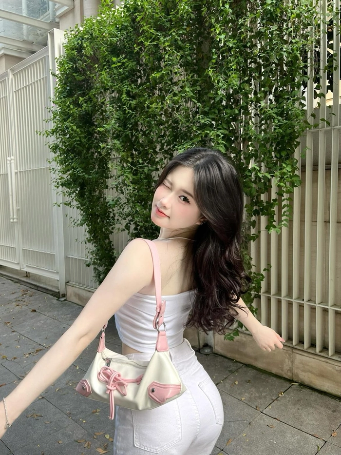 Hình ảnh gái xinh Việt Nam vibe hiện đại