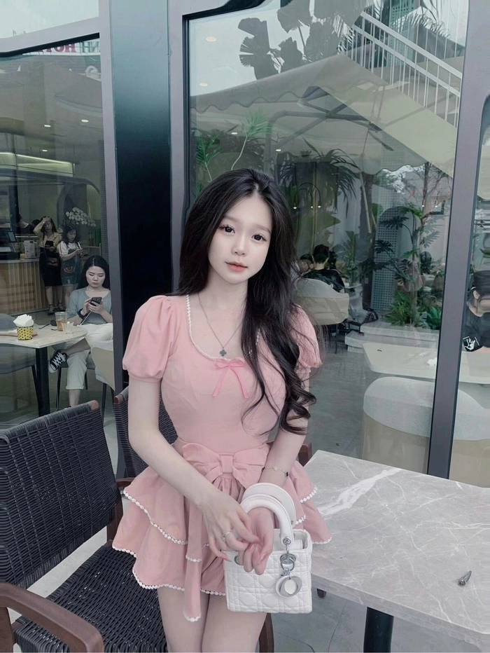 Hình ảnh gái xinh cấp 2 nhìn hiền