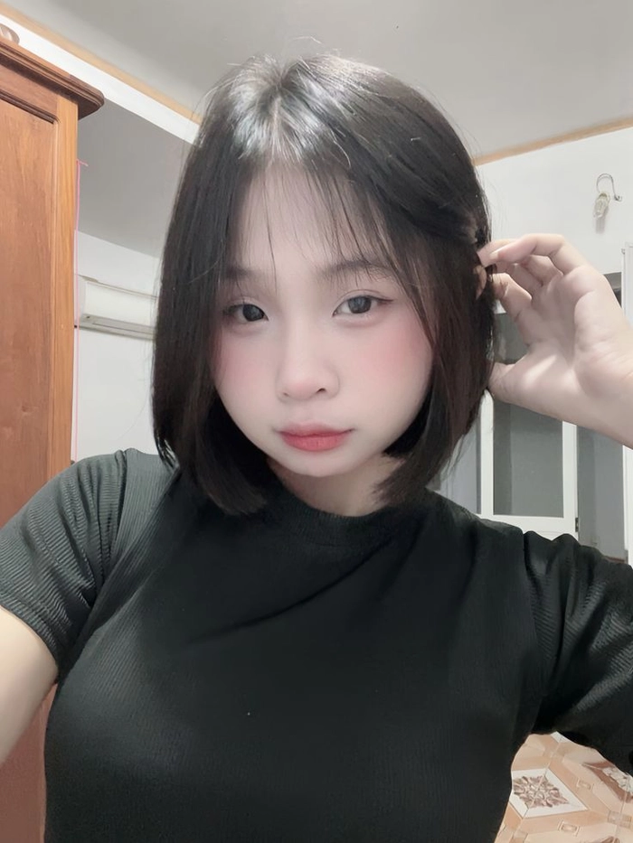 Hình ảnh mặt mộc xinh tự nhiên