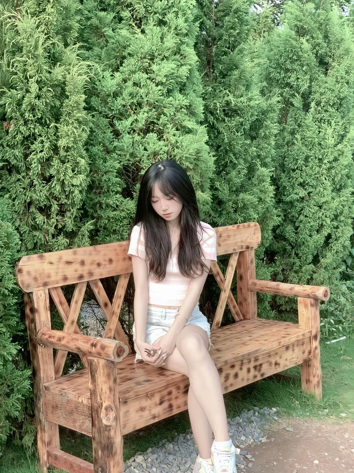 Hình gái xinh 2007 phong cách Gen Z