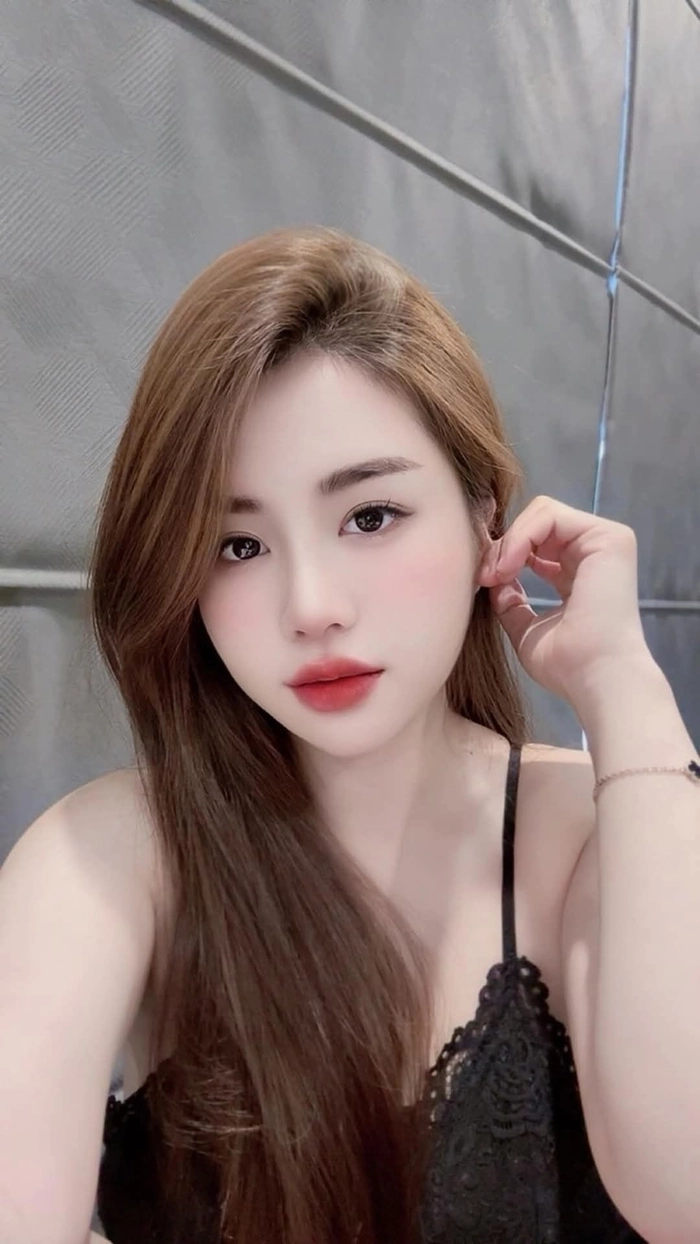 Khoảnh khắc tự sướng thể hiện nét duyên dáng