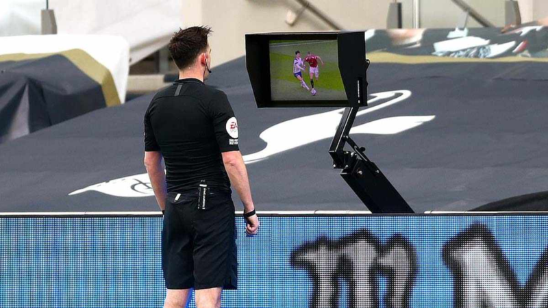 Kèo VAR Trong Cá Cược Bóng Đá Là Gì?