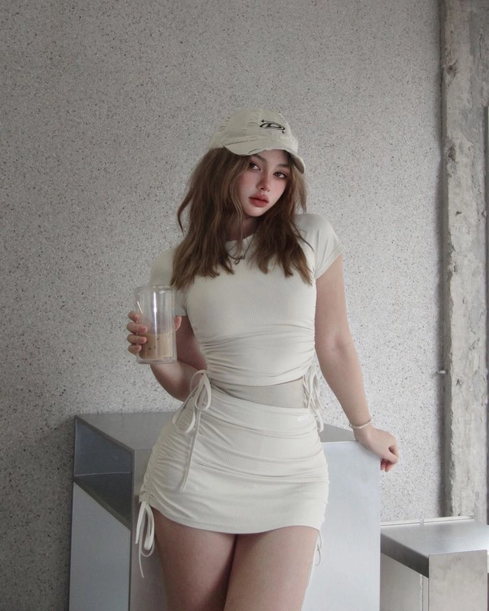 Ánh nhìn sắc sảo ấn tượng