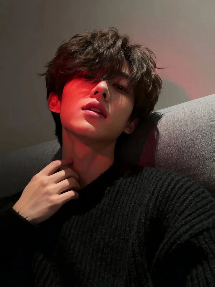 Style nam thần hiện đại