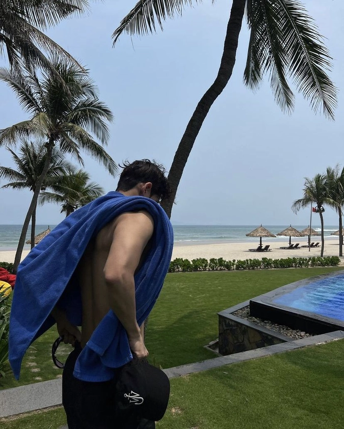 Style nam tính đơn giản cuốn hút