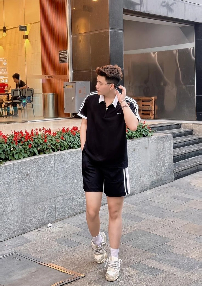 Thần thái nam tính đầy cuốn hút